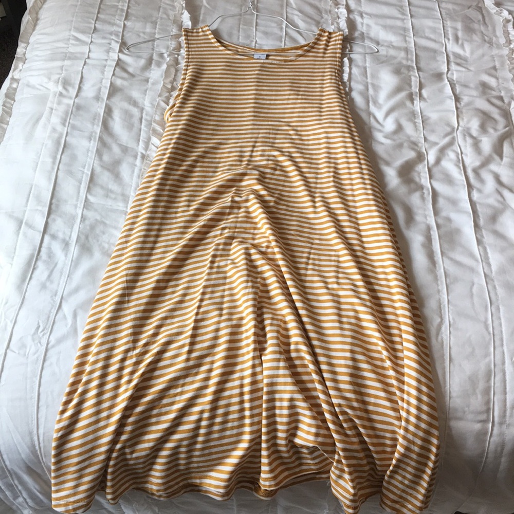 Old Navy Striped White and Yellow t-shirt dress